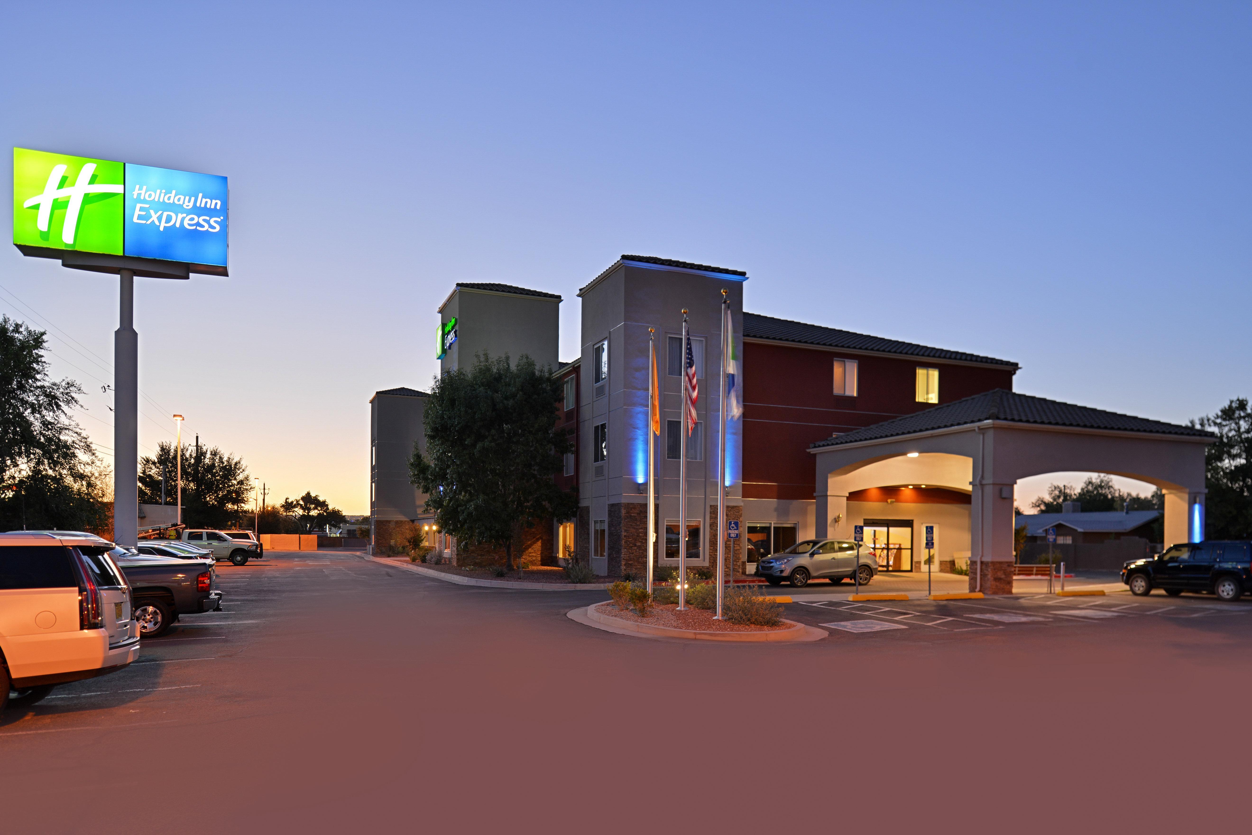 Holiday Inn Express Albuquerque N - Bernalillo By Ihg Ngoại thất bức ảnh